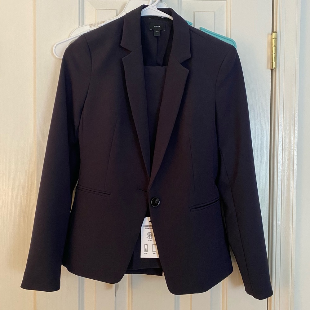 Women’s Navy Blue Suit